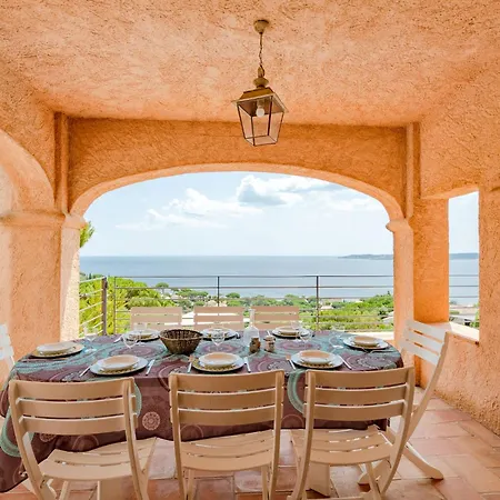 וילה La Sianne By Interhome סן-מקסים